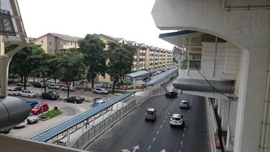 Apartment For Rent in Goodyear Court 1