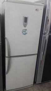 LG Refrigerator Peti Sejuk Fridge Freezer 2 Pintu