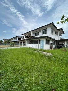 Semi-Detached House For Sale in Kuching,SWK