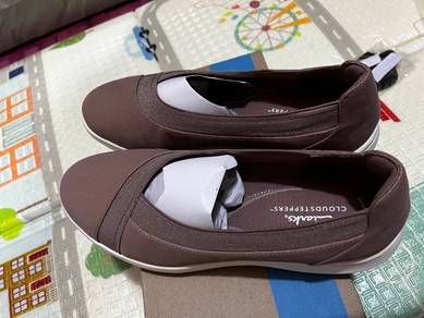 New Clarks Casual Shoes