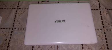 Asus EeeBook X205TA Laptop- Rosak