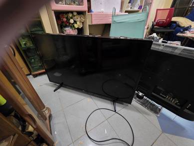 two lg smart tv monitor 