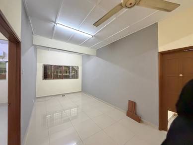 Townhouse For Rent in Ampang,KUL