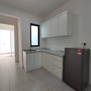 Service Residence For Rent in Meritus Residensi