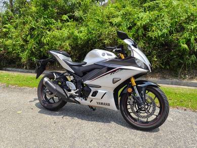 Yamaha R25