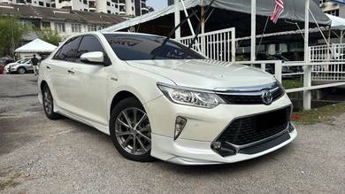 Toyota Camry HYBRID PREMIUM in Ampang, SGR
