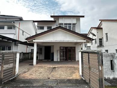 Semi-Detached House For Sale in Rawang,SGR