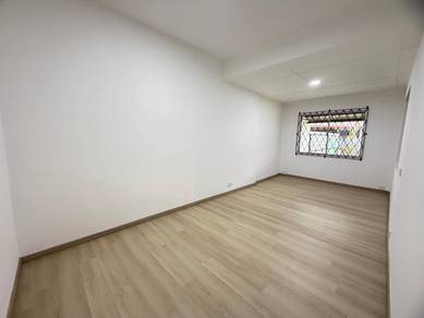 Semi-Detached House For Rent in Kuching,SWK