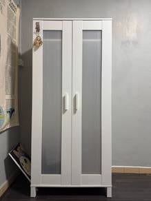 Almari Wardrobe