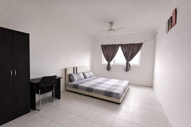 Room in Salak Selatan, KUL