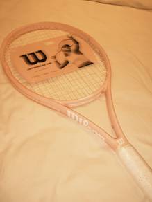 wilson intrigue SE tennis racket