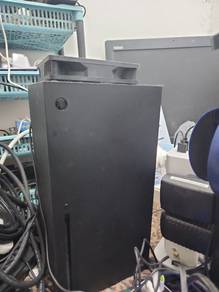 xbox x 2tb storage with 3 controller
