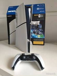 PS5 Slim digital version   Boleh 3 bulan byr