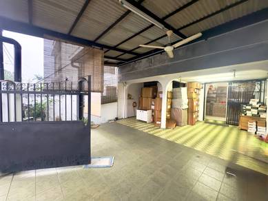 2.5-storey Terraced House For Sale in Ampang,SGR