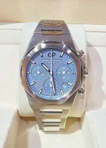《Brand New》 Girard-Perregaux GP 81020 Laureato Ice