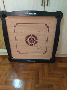 Carom board