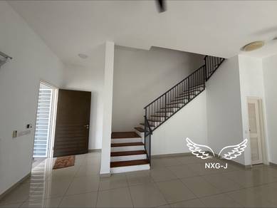 3-storey Terraced House For Sale in Setia Alam,SGR