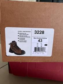 red wing