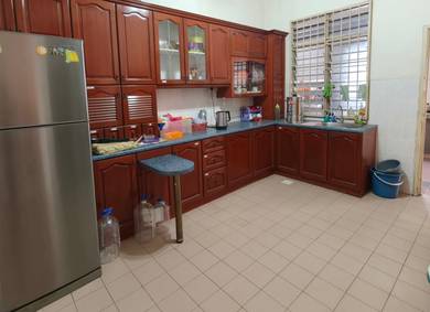 2-storey Terraced House For Sale in Pulau Gedong,MLK