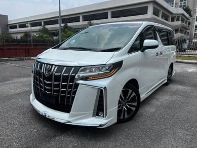 Toyota Alphard SC in Puchong, KUL