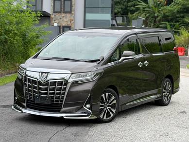 2022 Toyota Alphard X