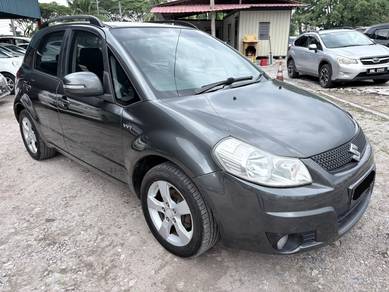 Suzuki SX4 CROSSOVER in Klang, SGR