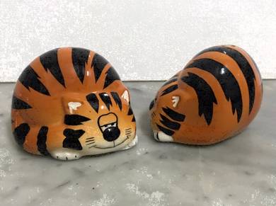 Collectible Garfield Salt & Pepper Shakers