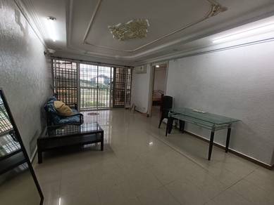 Apartment For Rent in Taman Kristal