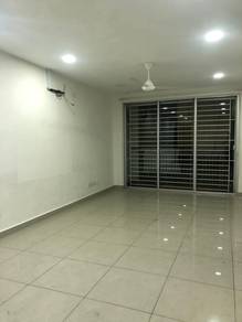 Condominium For Sale in Suasana Lumayan