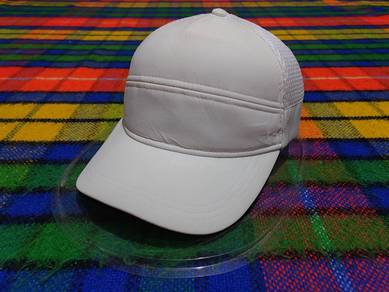 Lululemon Dash & Splash White Cap 