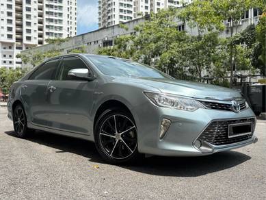 2015 Toyota Camry HYBRID