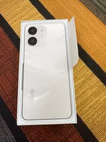 Vivo y11..4gb ram..256gb rom