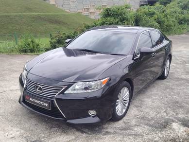Lexus ES 250 LUXURY in Salak Selatan, KUL
