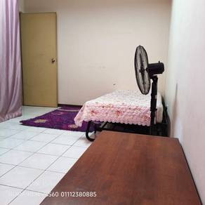 Room in Subang Bestari, SGR