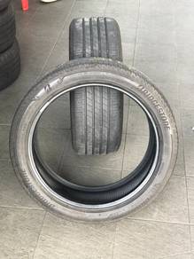 215/45/18 Bridgestone T001A (2pcs)