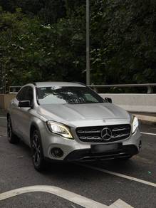 Mercedes Benz GLA200 200 (CBU) in Mont Kiara, KUL