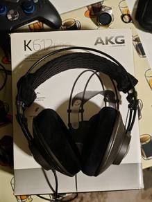 AKG K612 Pro Reference Studio Headphones with Box