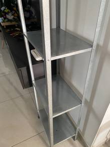 Metal shelving rack
