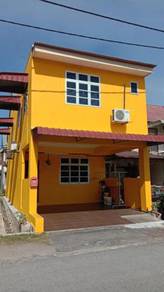 Taman Nuri Homestay Off Jalan Dato Kumbar