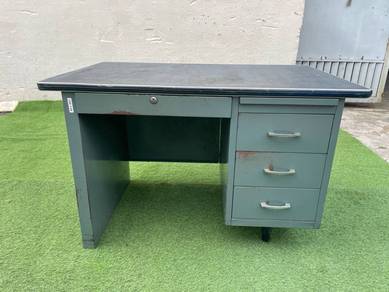 YE54D Meja Besi Klasik 4Ft Steel Table 3 Drawers