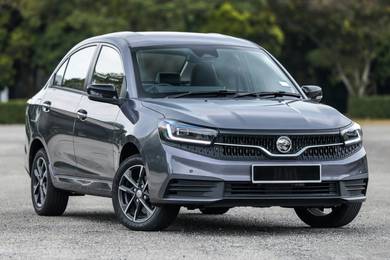 Proton Saga PREMIUM in Shah Alam, SGR