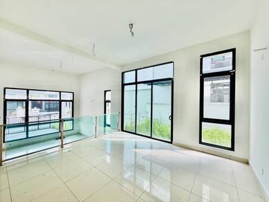 3-storey Terraced House For Sale in Sungai Ara,PNG