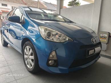 Toyota Prius c (HYBRID) in Bandar Utama, SGR