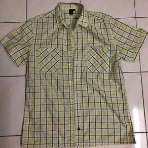 Radiaoctive checked shirt