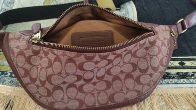 Coach sling bag