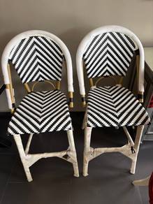 bar chair