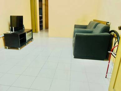 Apartment For Rent in Mentari Court