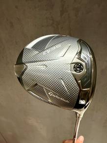 Taylormade Qi35 Golf Driver (9.0 REAX Shaft)