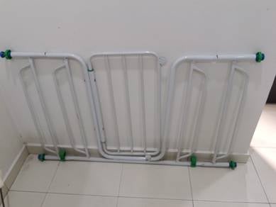 Kids Safety Fence / Baby Safety Barrier Offer!!