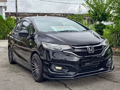 Honda Jazz E in Nibong Tebal, PNG